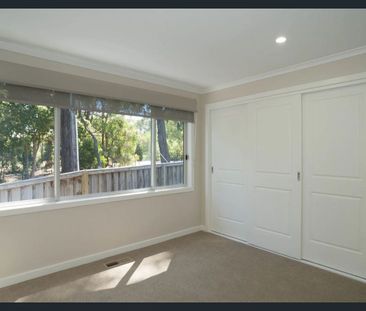 Pristine property in a fabulous location - Photo 2