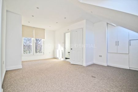 Price £2,600 pcm - Available Now - Unfurnished - Photo 5
