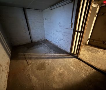 Außergewöhnliche 4-Zimmer-Familienwohnung in idyllischer Grünlage: ... - Photo 2