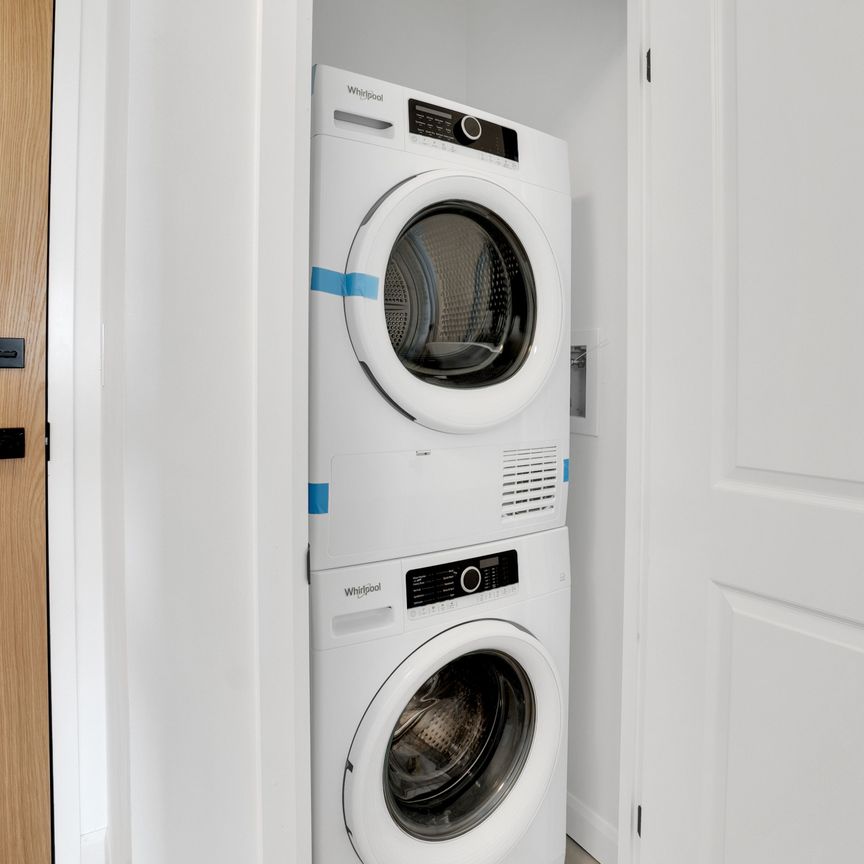 For Lease - 7 Erie Avenue Unit# 607, Brantford, Ontario - Photo 1