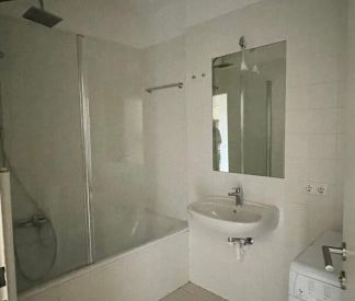 3 Zimmerwohnung mit Aussenfläche , Aussicht und Beschattung - Photo 3