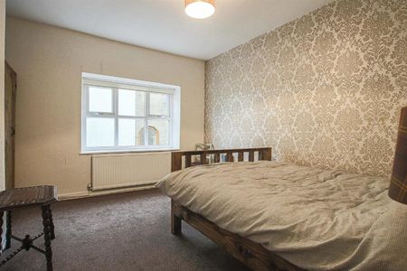 Post Office Street, Crawshawbooth - Photo 4