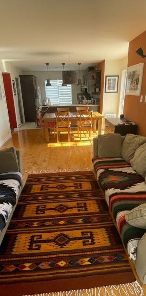 Maison de ville à louer, 2 chambres, 2 salles de bain - Photo 1