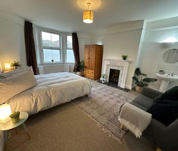 1 bedroom semi-detached house to rent - Photo 2