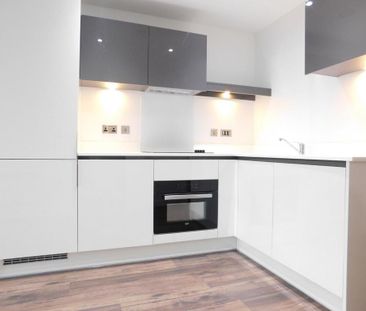 2 bedroom flat to rent - Photo 5