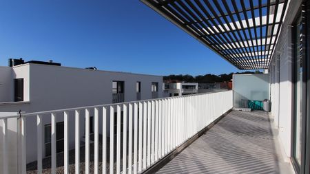 Prachtig nieuwbouw appartement met ruim terras te huur in Sint-Michiels Brugge - Photo 2