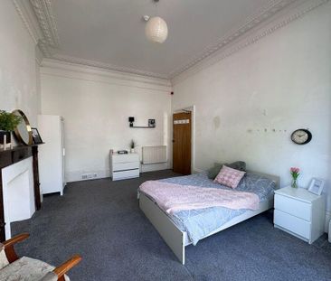 10 bedroom house share to rent - Photo 4