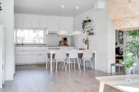 Stackmolnsvägen 71 C, 743 45, Fullerö - Photo 2