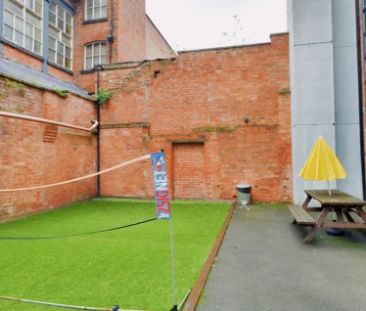 Gold Studio - Photo 4