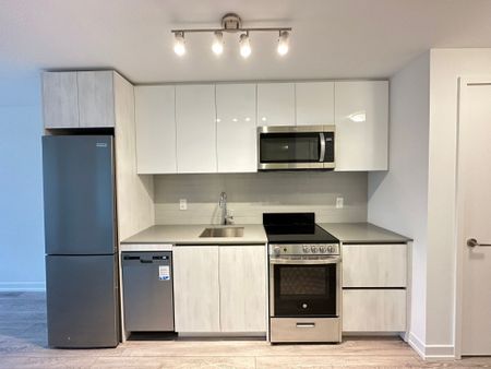 For Lease - 11 Maryport Avenue Unit# 211, Toronto, Ontario - Photo 3