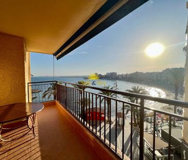 ​ FLAT FOR RENT ON THE FIRST LINE OF THE SEA IN TORREVIEJA - ALICANTE - Photo 1