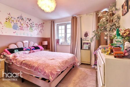 4 bedroom terraced house to rent - Photo 5