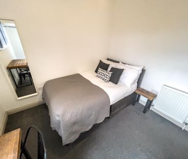 4 bedroom house to rent - Photo 1