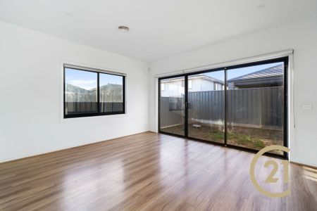 Live in Style - Photo 2