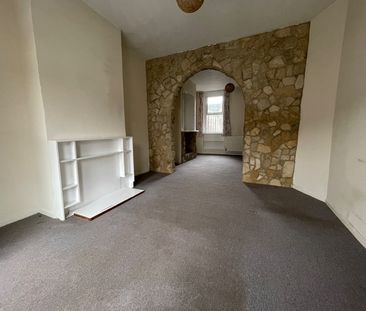 3 Bed Terraced House, Mortimer Road, SO19 - Photo 1