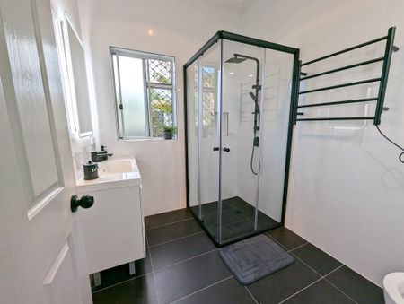 Macquarie Fields - Photo 4