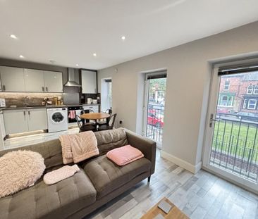 2 bedroom flat to rent - Photo 4