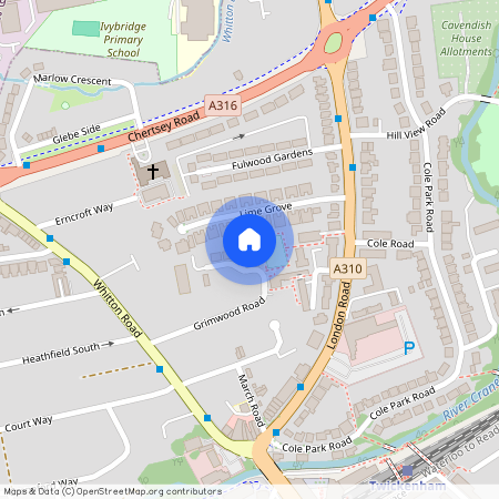 Garden Flat, parking, very new inside, 8 mins walk Station