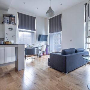 1 bedroom apartment to rent - Photo 2