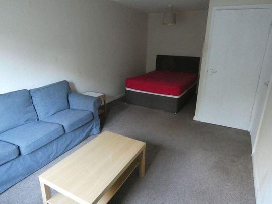 The Sanderlings, Ryhope, Sunderland, Tyne and Wear, SR2 0NU - Photo 1