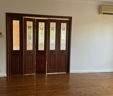 11 Grove St, Eastwood, NSW 2122 - Photo 5