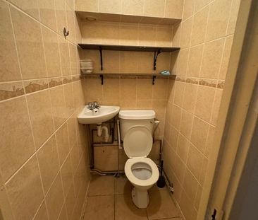 Room in a Shared Flat, Tufnell Court, E3 - Photo 6