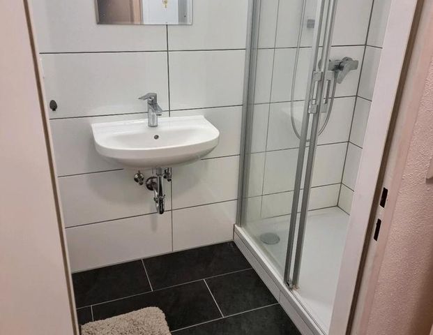 1-Zimmer-Studio in 97526 Sennfeld - befristet bis 05/2026 - Photo 1