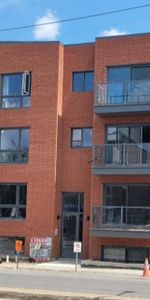 Luxueux condo neuf et moderne 4 1/2 Métro PIE-IX Montréal Hochelaga-Maisonneuve à louer - appartement / logement - Photo 4