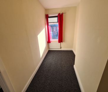 2 Bed Terraced House, Hinde Street, M40 - Photo 5