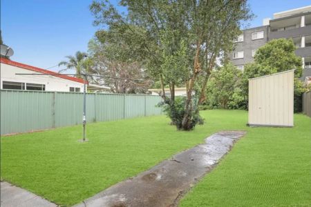 15 Campbell Street, Ramsgate - Photo 2