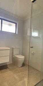 2-Bedroom Granny Flat in Secure Complex - Photo 3