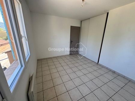 Location Maison 4 pièces 105m² - Photo 2