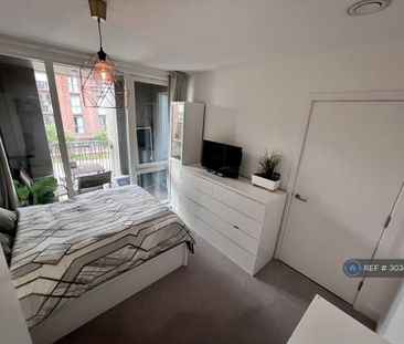 1 bedroom flat to rent - Photo 4