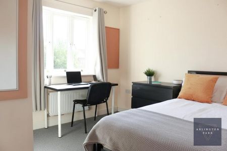 4 bedroom private hall to rent - Photo 4