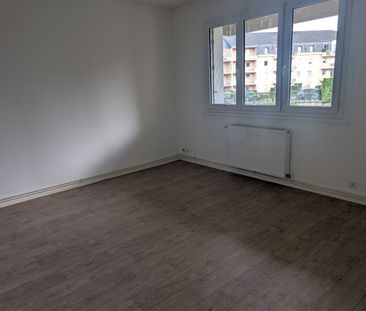 Location Appartement 2 pièces 40m² - Photo 4