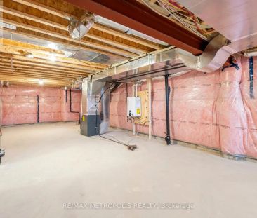 31 WALTERS STREET - Photo 1