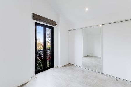 244A Union Street, Brunswick West VIC 3055 - House For Rent | Domain - Photo 4