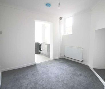 Sutton Road, Kidderminster, DY11 - Photo 5