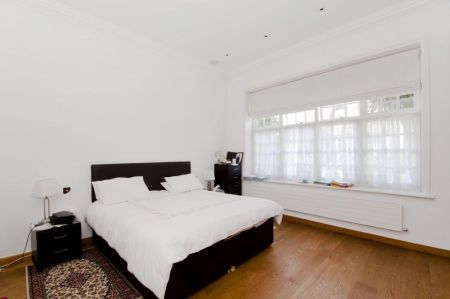 4 Bedroom Flat To Let - Photo 4