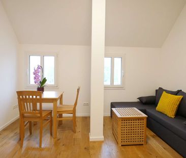 Charmantes 1,5-Zimmer-Apartment mit großem Balkon in Hannover-Kirch... - Foto 1