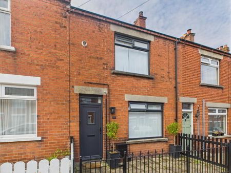 7 Park Drive, Holywood, BT18 9LW - Photo 3