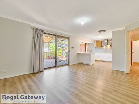 37 Petterson Avenue, KARDINYA WA 6163 - Photo 3