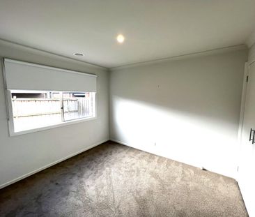 Modern Family Living in a Convenient Location! - Photo 4