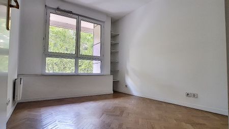 Location Appartement 2 pièces 47m² ISSY LES MOULINEAUX 92130 - Photo 5