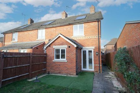 2 bedroom house to rent - Photo 4