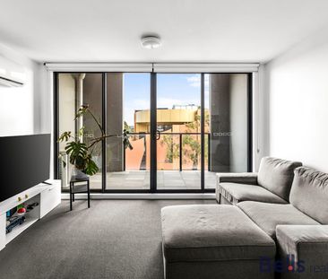 Stylish Apartment in the Heart of Sunshine - Photo 1