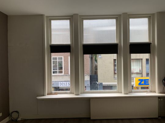 Te huur een ruim en mooi 2-kamer appartement op een toplocatie midden in het centrum van Breda - Foto 1