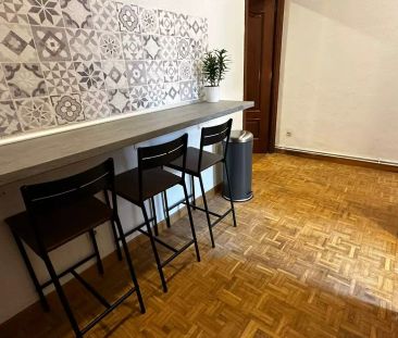 Room in a shared 8-bedroom apartment for rent in Sol, all bills included - Photo 5