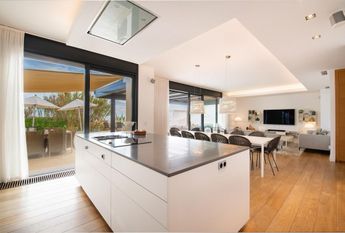 6 bedroom luxury Villa for rent in Marbella, Andalusia