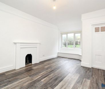 Penn Hill Avenue, Penn Hill, Poole - Photo 2